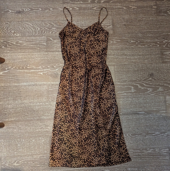 GAP Dresses & Skirts - New Gap Leopard Print Slip Dress